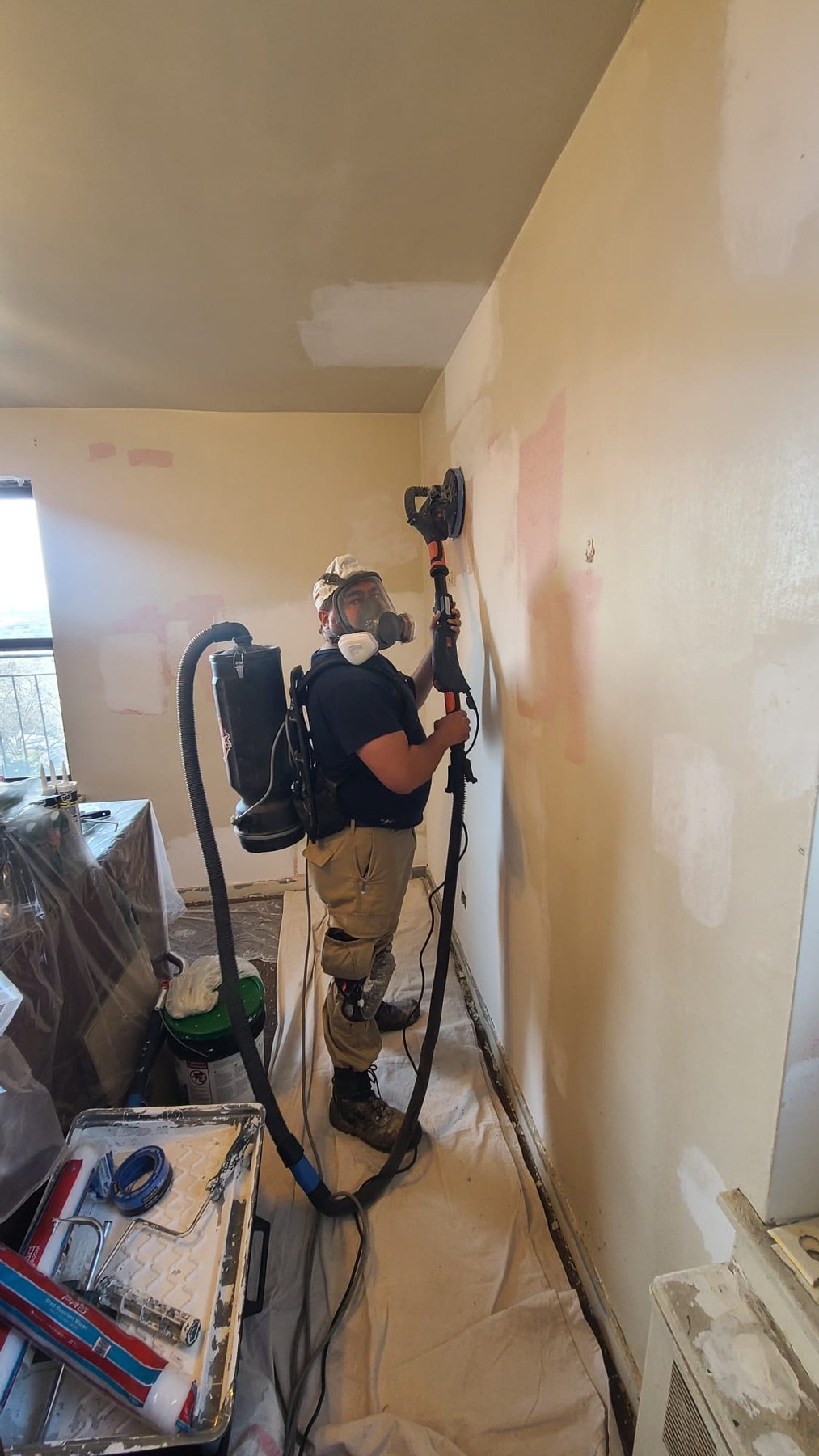 Dustless HEPA Vacuum Sanding in Action